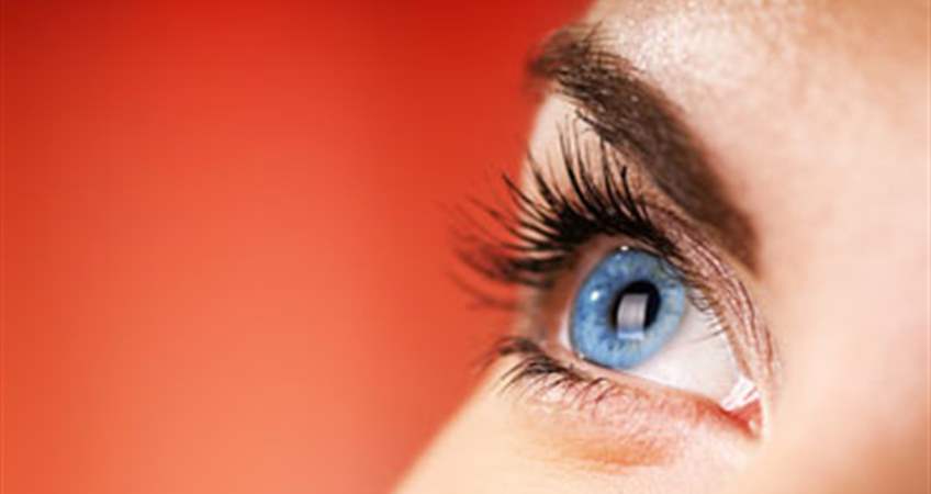 PRK (Laser Cerrahisi) Tedavisi Kimlere Yapılır?